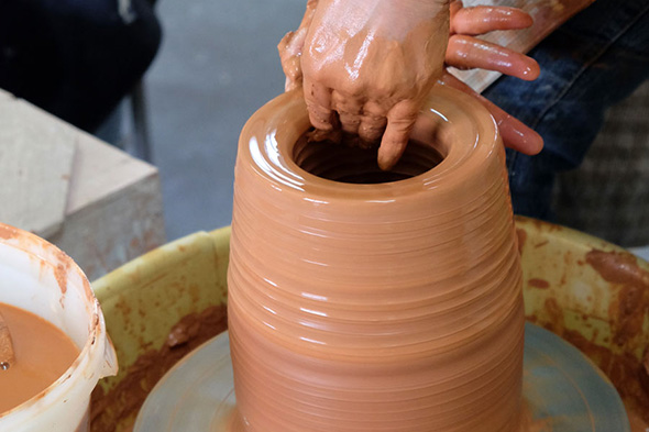 Keramika pottendraaien keramieklessen
